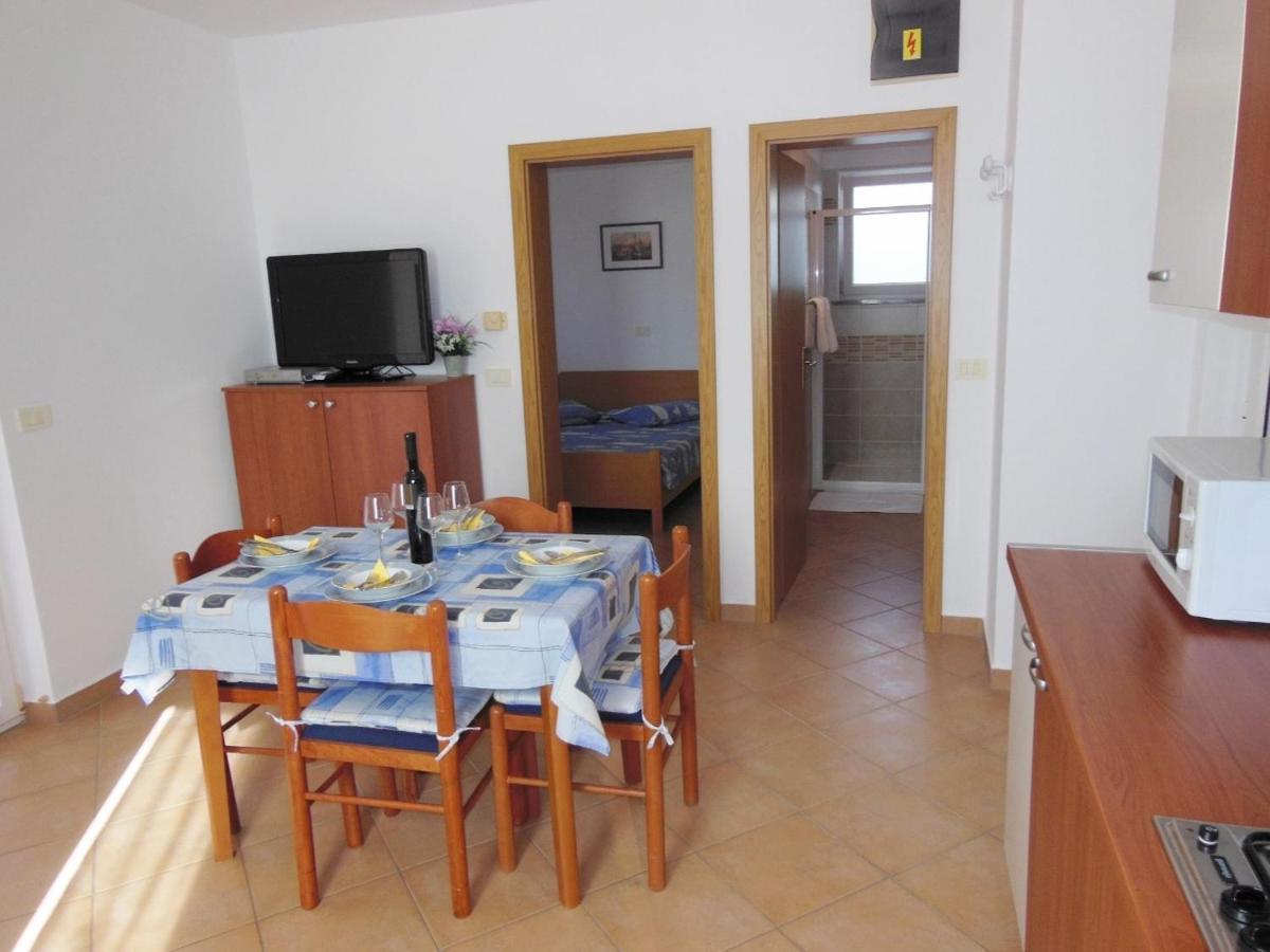 Anita'S Terrace Apartment Zambratija  Exterior photo