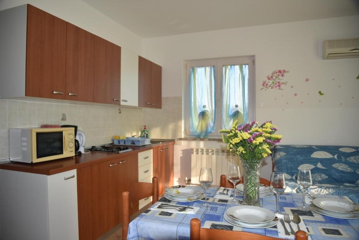 Anita'S Terrace Apartment Zambratija  Exterior photo