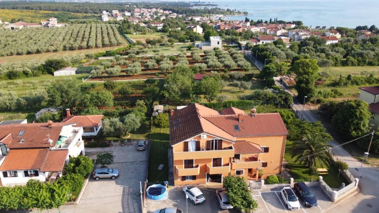 Anita'S Terrace Apartment Zambratija  Exterior photo