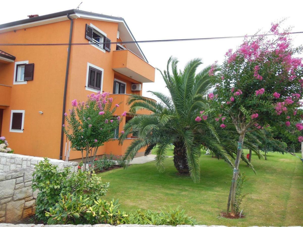 Anita'S Terrace Apartment Zambratija  Exterior photo