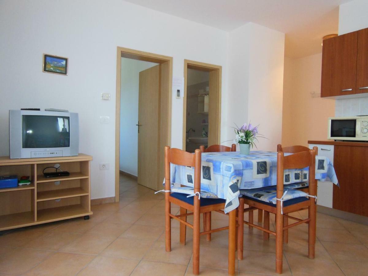 Anita'S Terrace Apartment Zambratija  Exterior photo